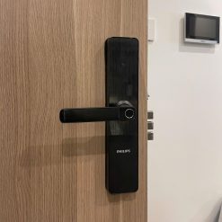 Khóa cửa thông minh Philips DDL609