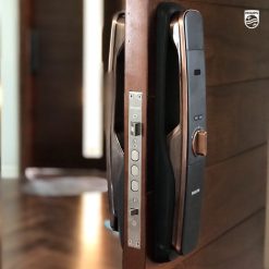 Khóa cửa thông minh Philips DDL702