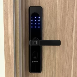 Khóa cửa vân tay Bosch ID30