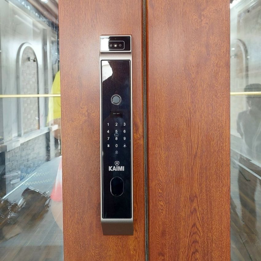 Thiết kế khóa cửa KAIMI KM15 sang trọng Khóa KAIMI KM15 phù hợp với nhiều chất liệu cửa