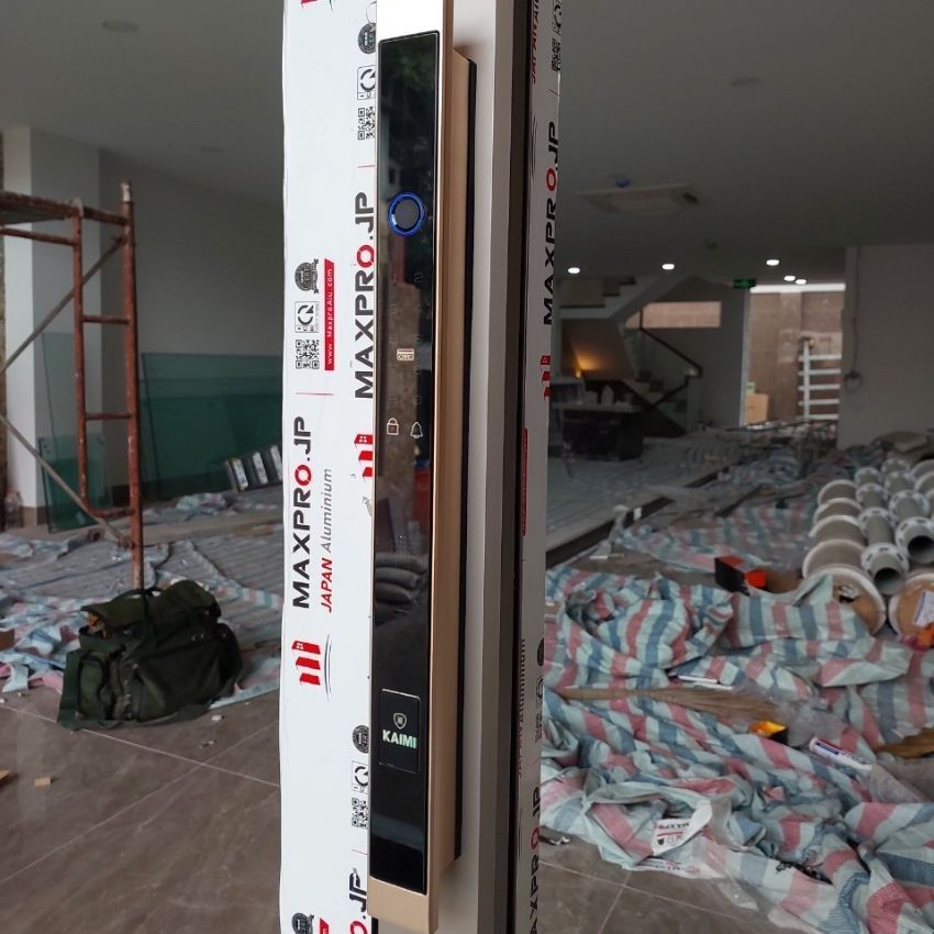 Màu vàng sang trọng của khóa vân tay Kaimi CN112 Khóa vân tay cửa nhôm Kaimi CN112 màu vàng sang trọng