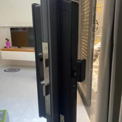 Khóa vân tay cửa nhôm Kassler KL599 AT có App bluetooth