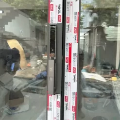 Khóa vân tay cửa nhôm Kassler KL599 CNC 02