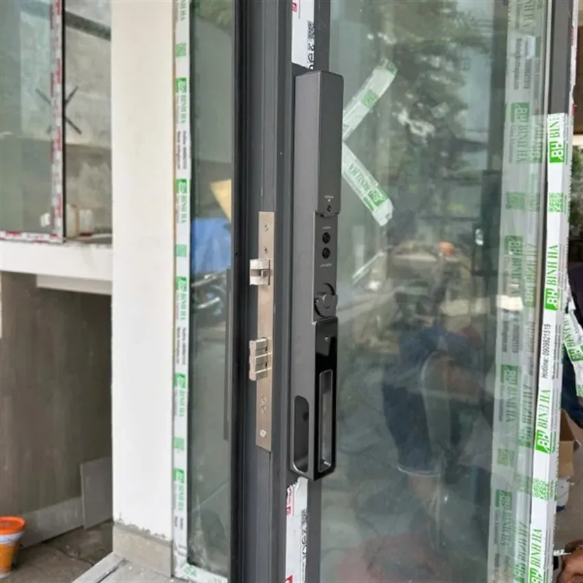 Khóa vân tay cửa nhôm Kassler KL599 CNC 02