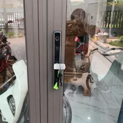 Khóa vân tay cửa nhôm Kassler KL599 I có App Bluetooth