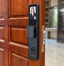 Khóa vân tay Kassler KL 889 CNC Plus có Face ID, App wifi