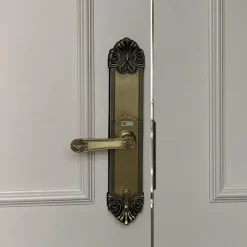 Khóa vân tay tân cổ điển Kitos KT C200